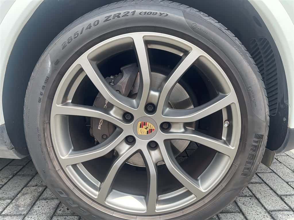 Porsche Cayenne, 2023 12