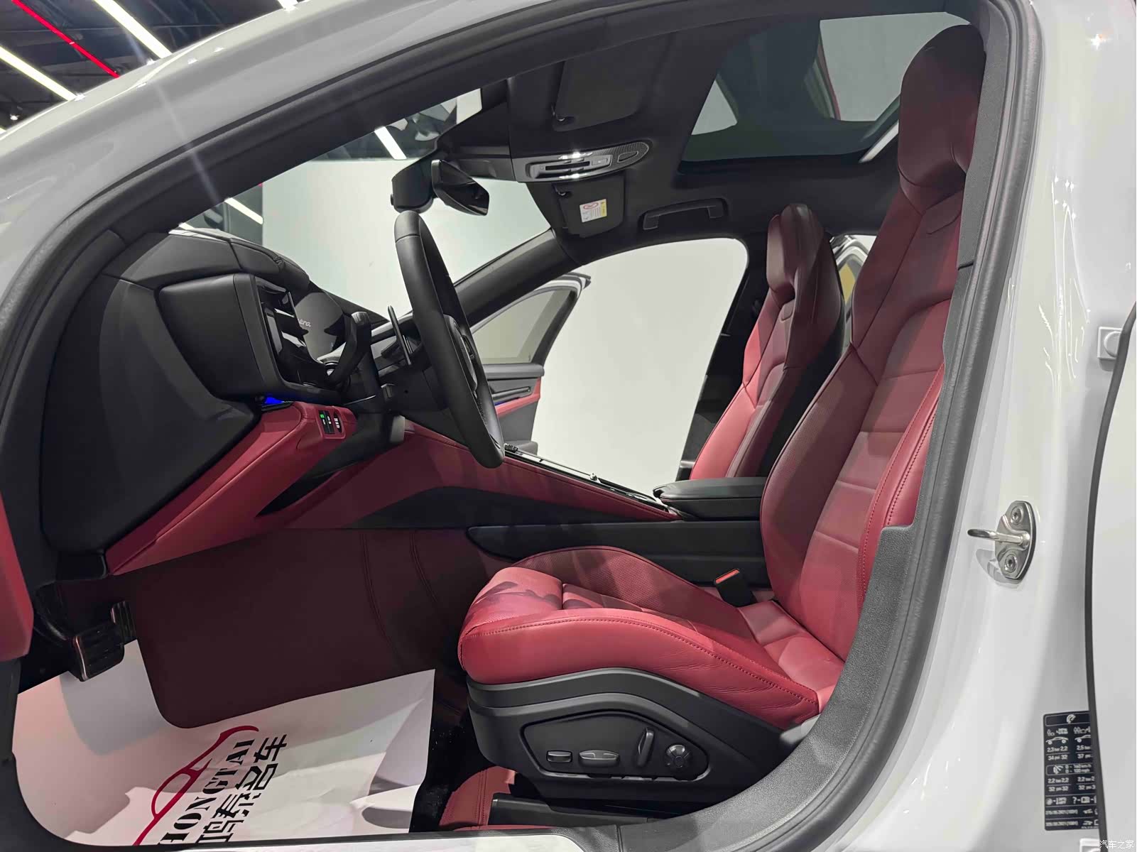 Porsche Panamera, 2025 все фото