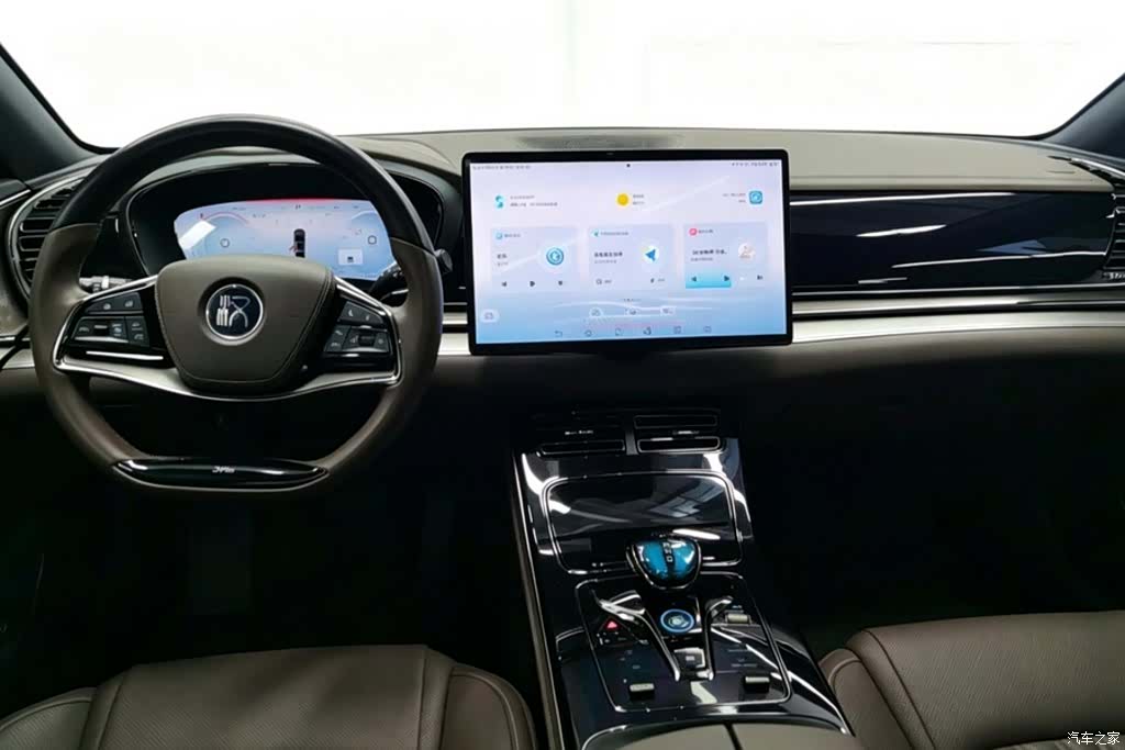 BYD Han, 2023 12
