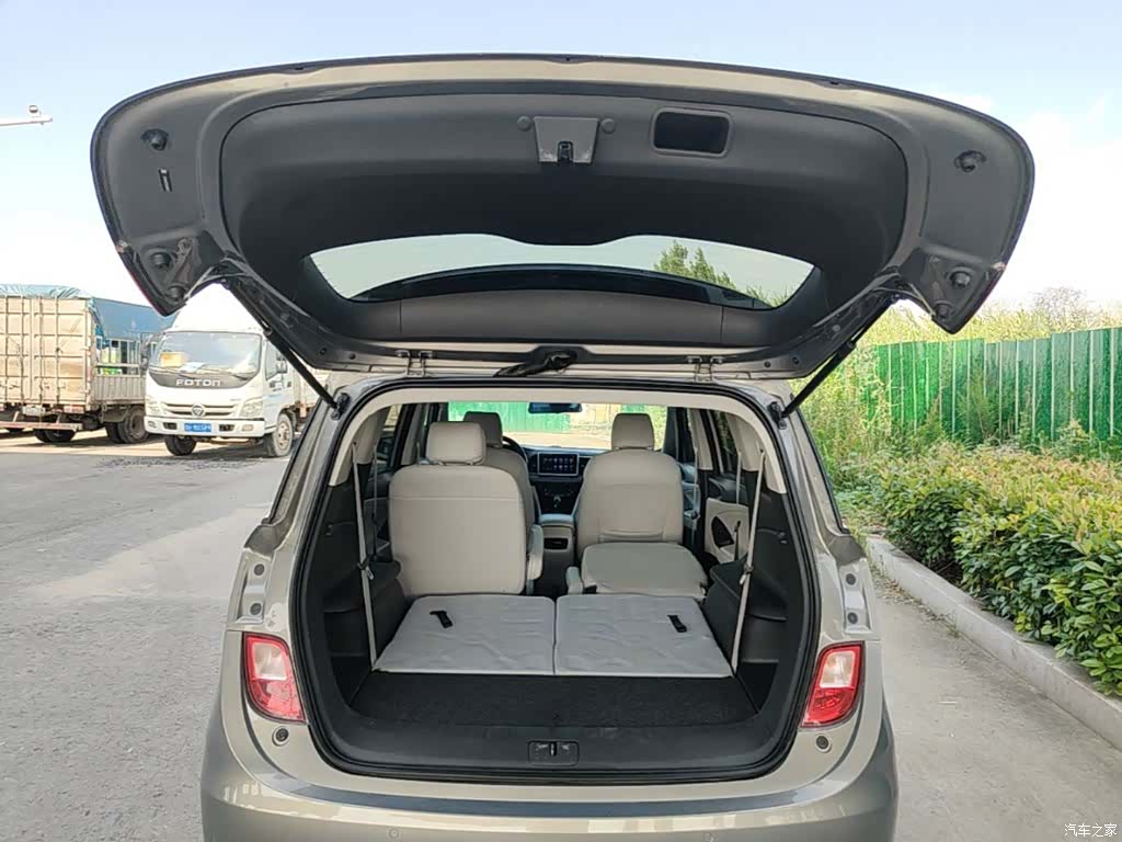 Buick GL6, 2018 15