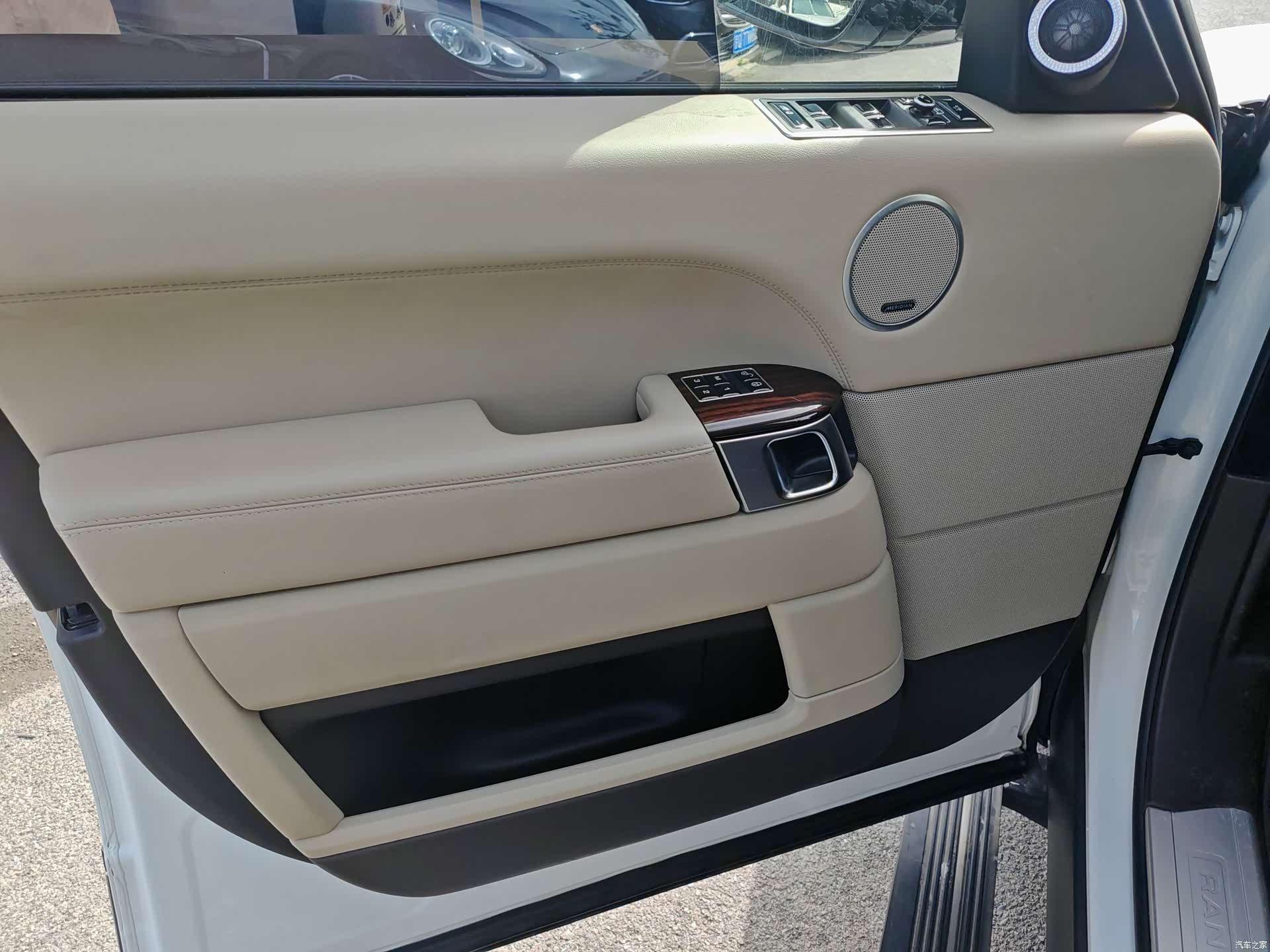 Land Rover Range Rover, 2014 7