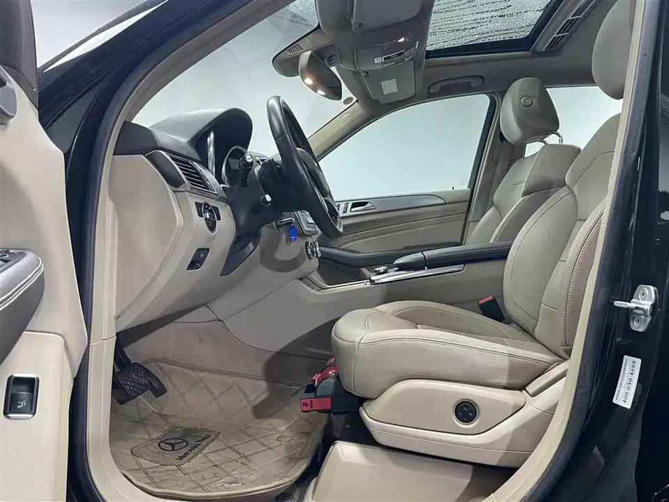 Mercedes-Benz M class