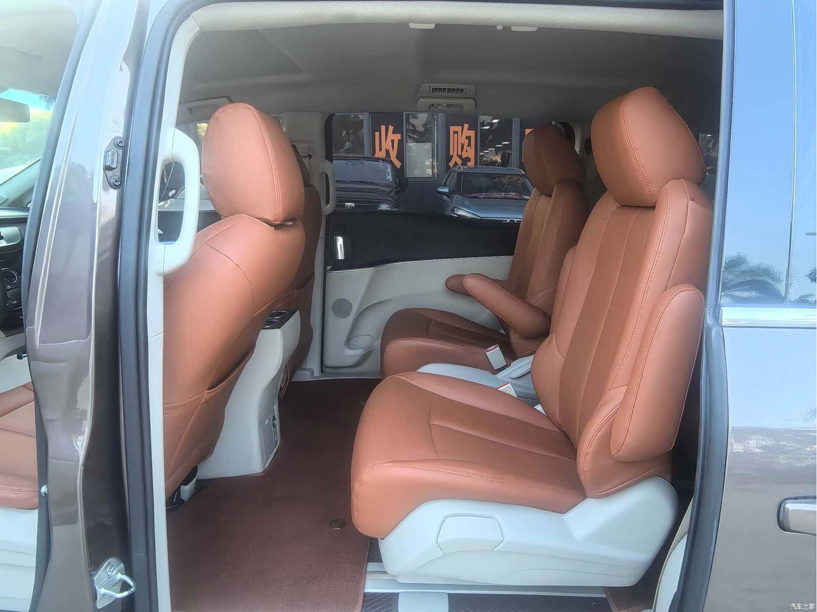 Buick GL8, 2020 все фото