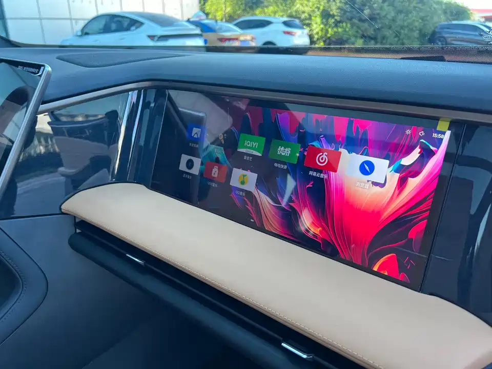 Geely Galaxy Galaxy L7