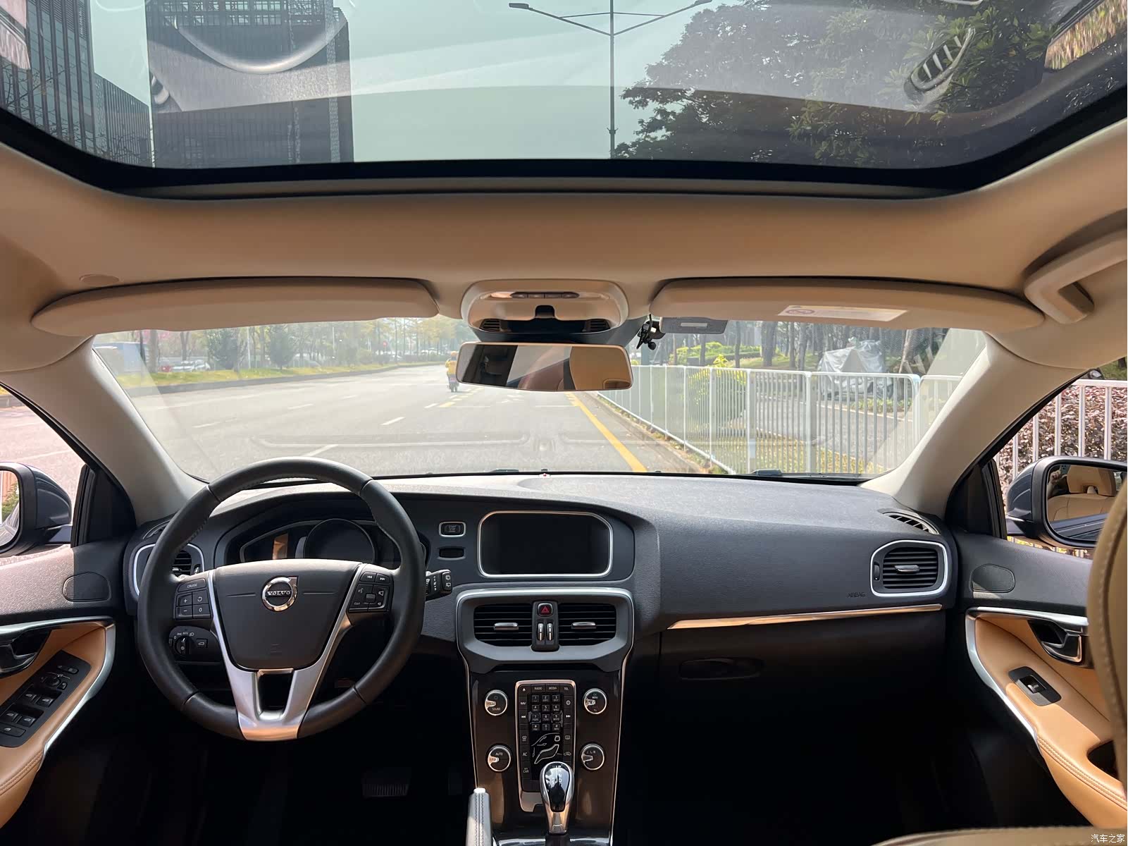 Volvo V40, 2018 8
