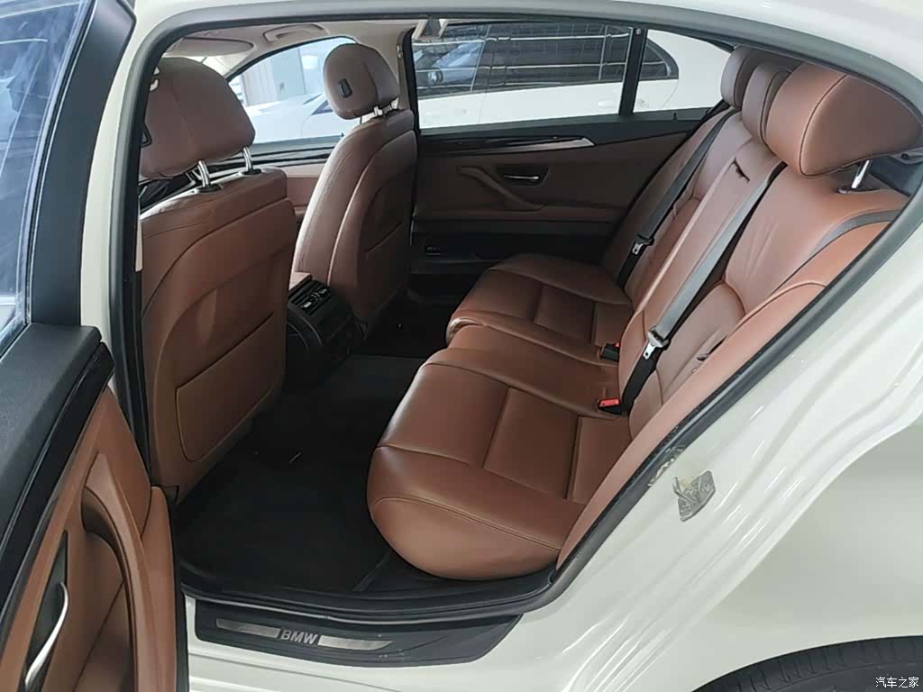 BMW 5 Series, 2014 17