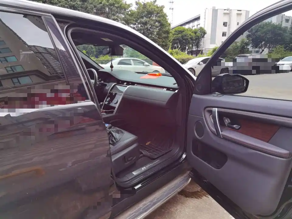 Land Rover Discover sports