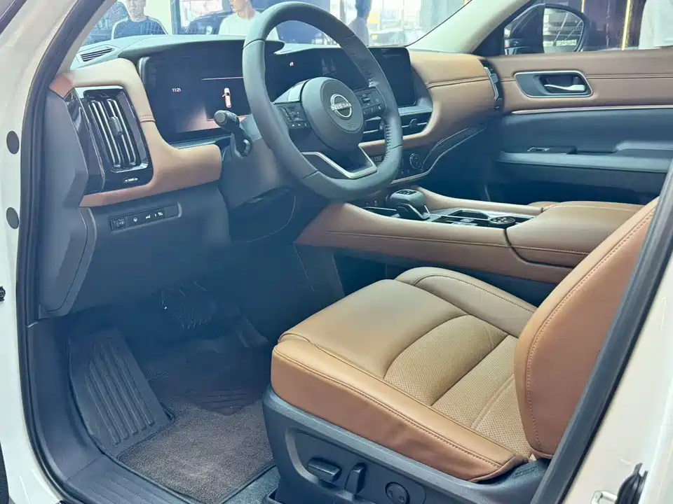 Nissan Exploring the land