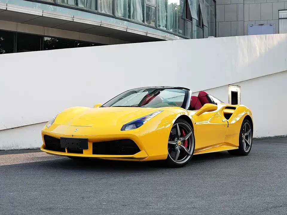Ferrari 488