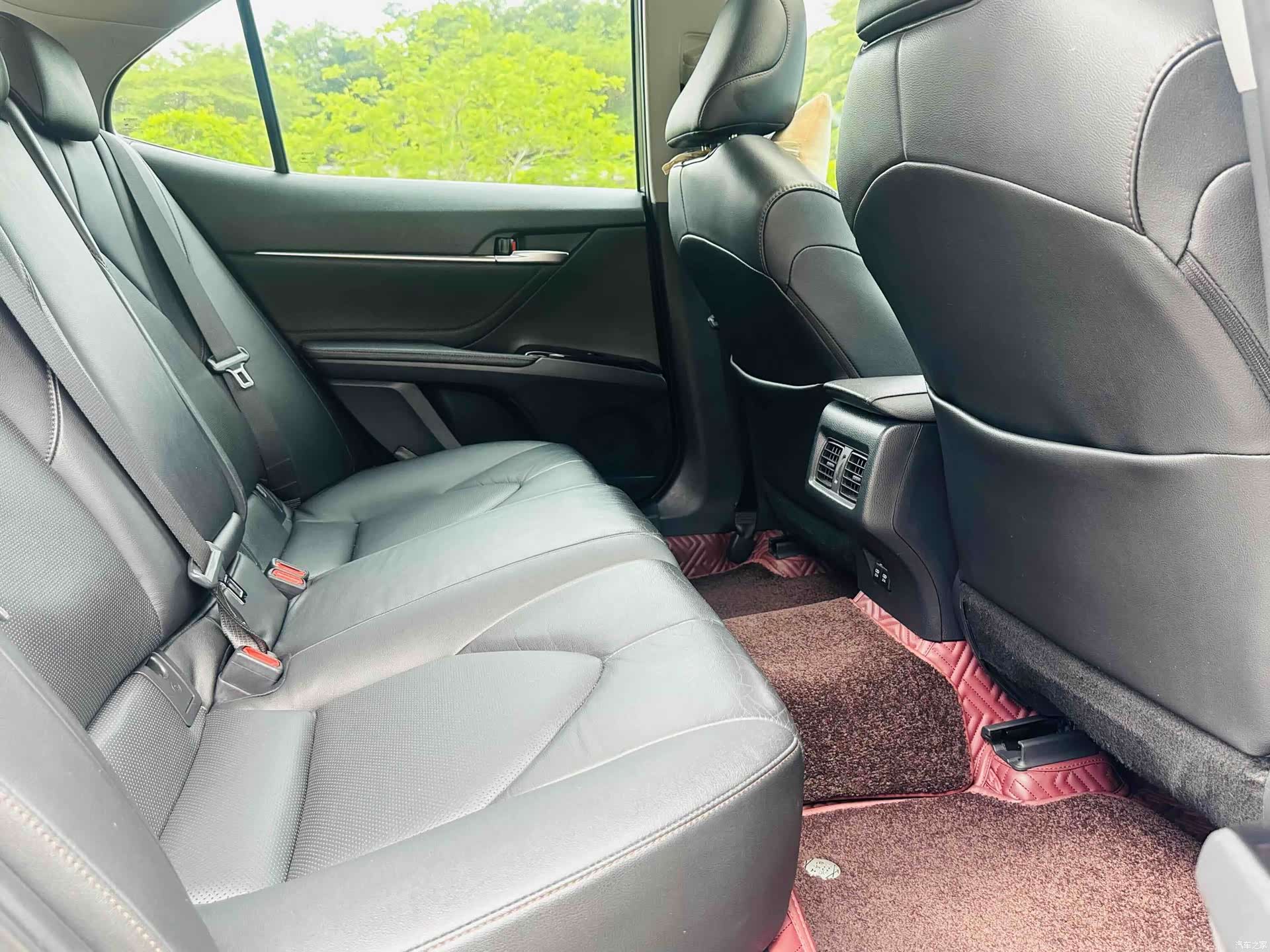 Toyota Camry, 2018 19