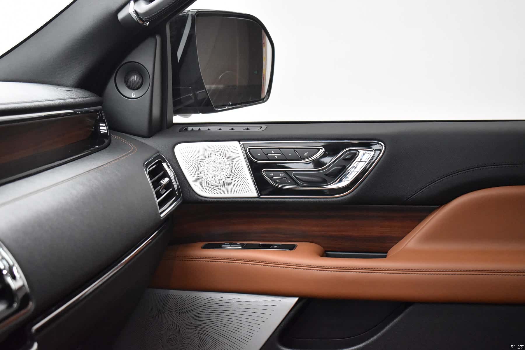Lincoln Navigator, 2020 21