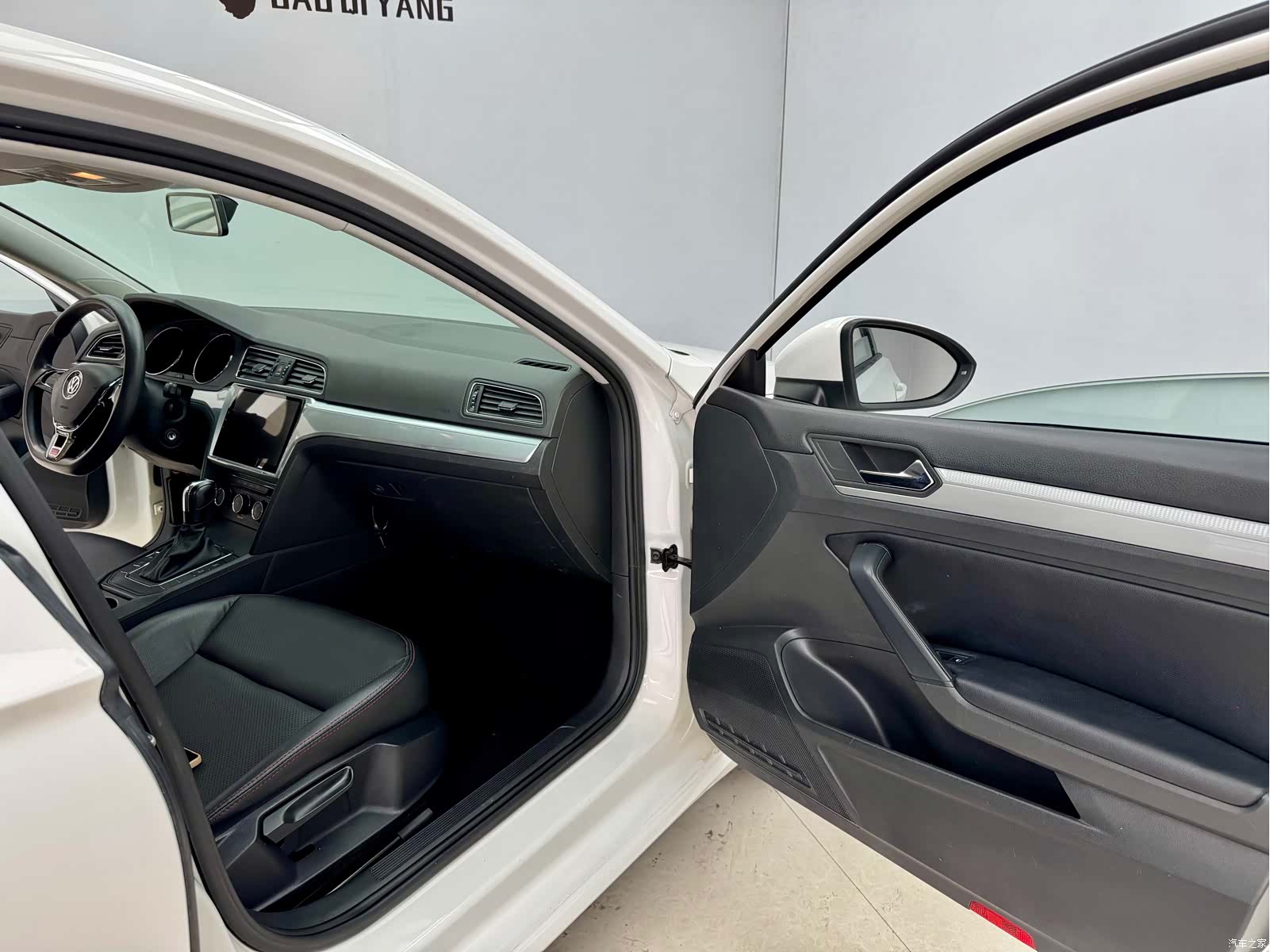 Volkswagen Lamando, 2018 12