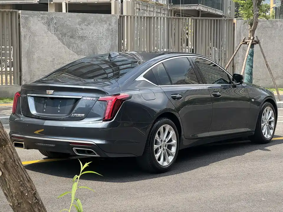 Cadillac CT5
