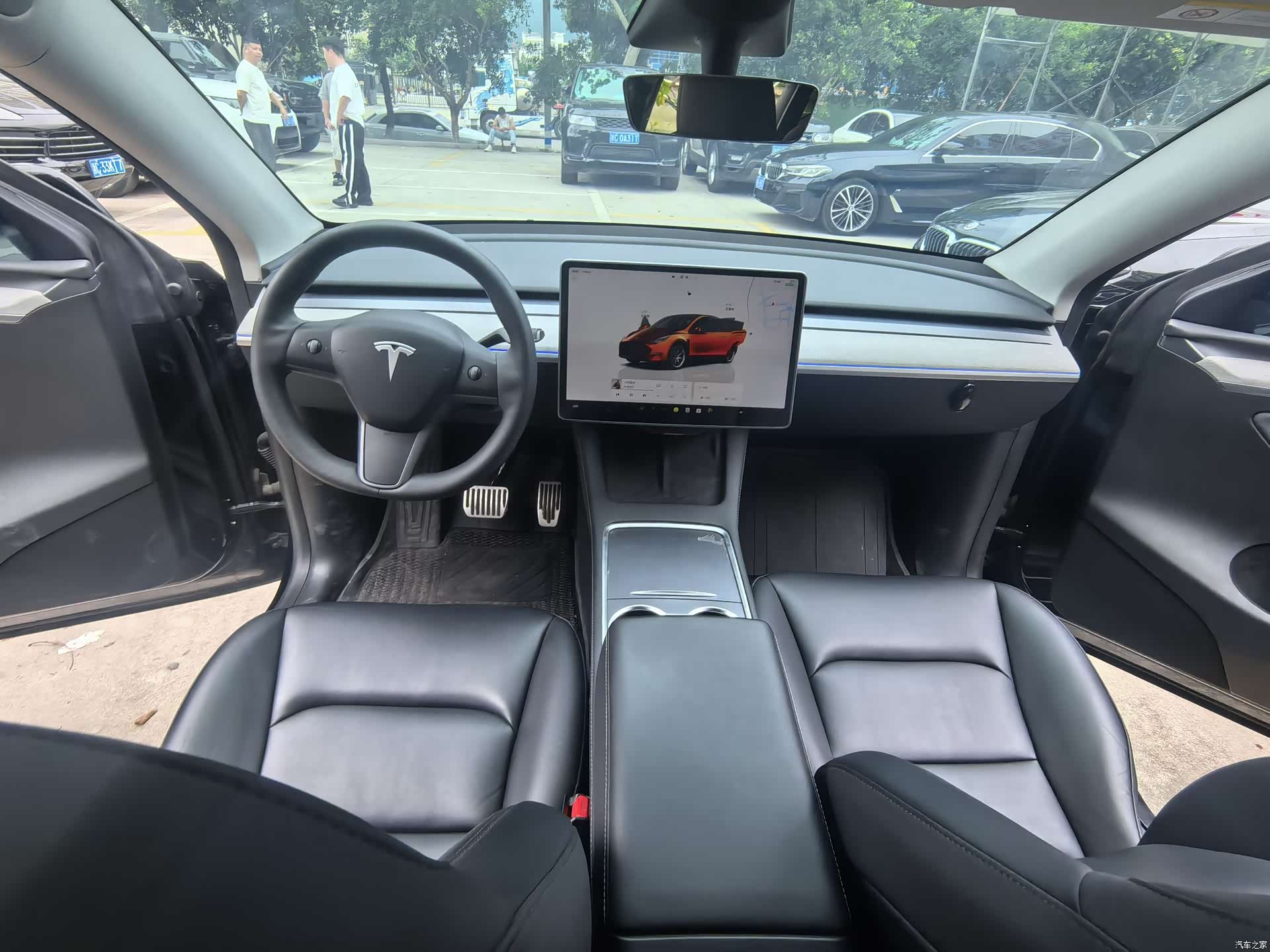 Tesla Model Y, 2024 14