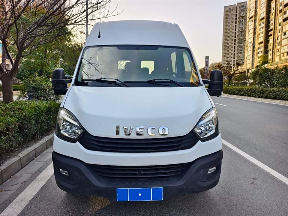 Iveco Ou Sheng
