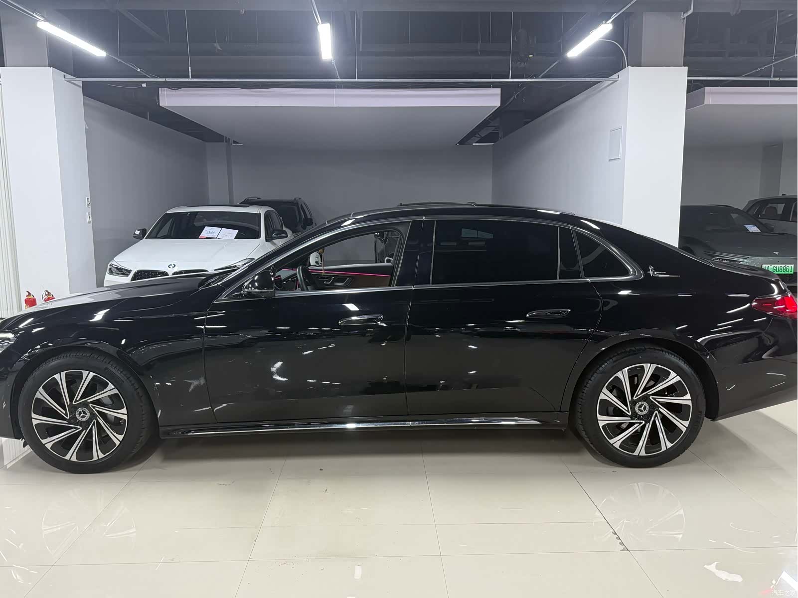Mercedes-Benz E-Class, 2024 4