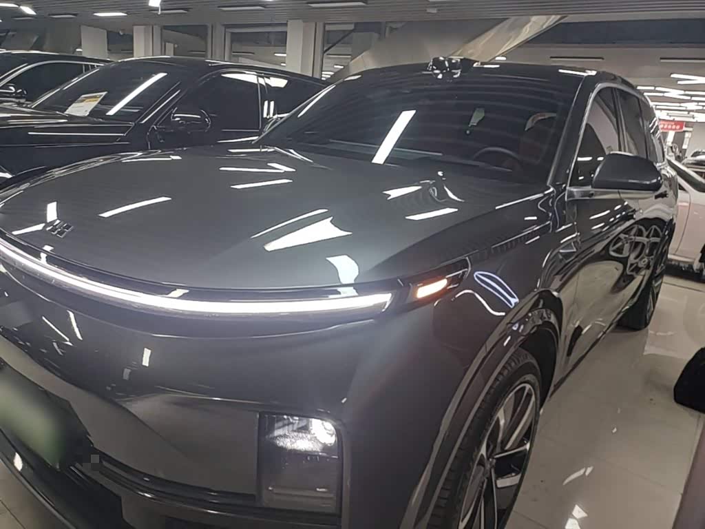 Li Auto L9