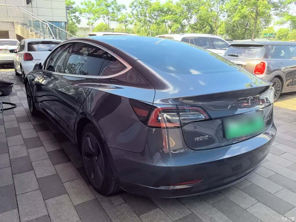 Tesla Model 3, 2020 все фото