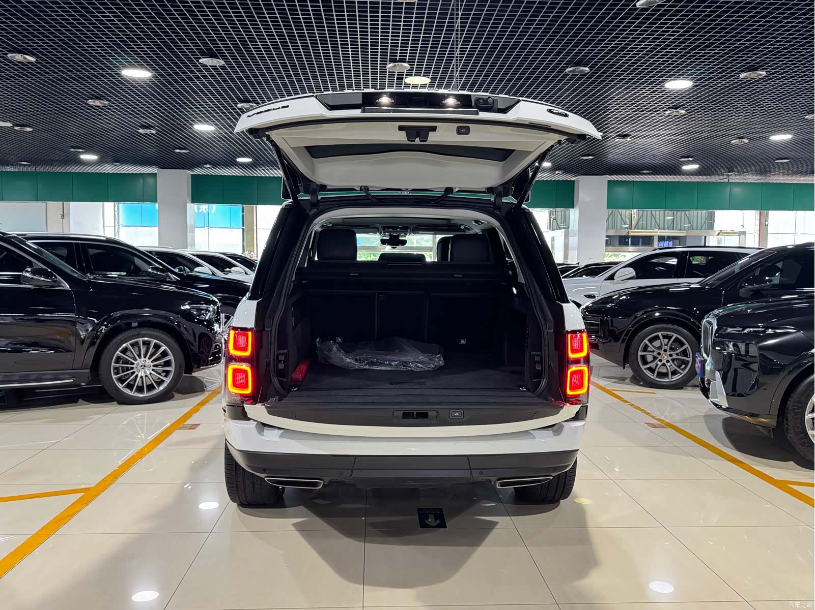 Land Rover Range Rover, 2022 17