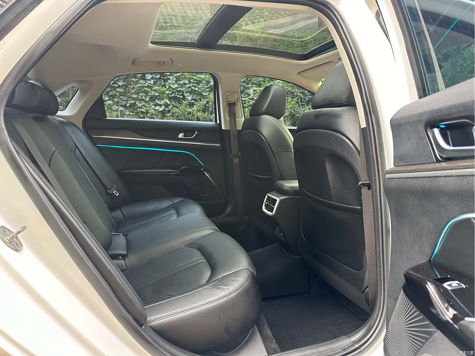 Kia K5, 2021 11