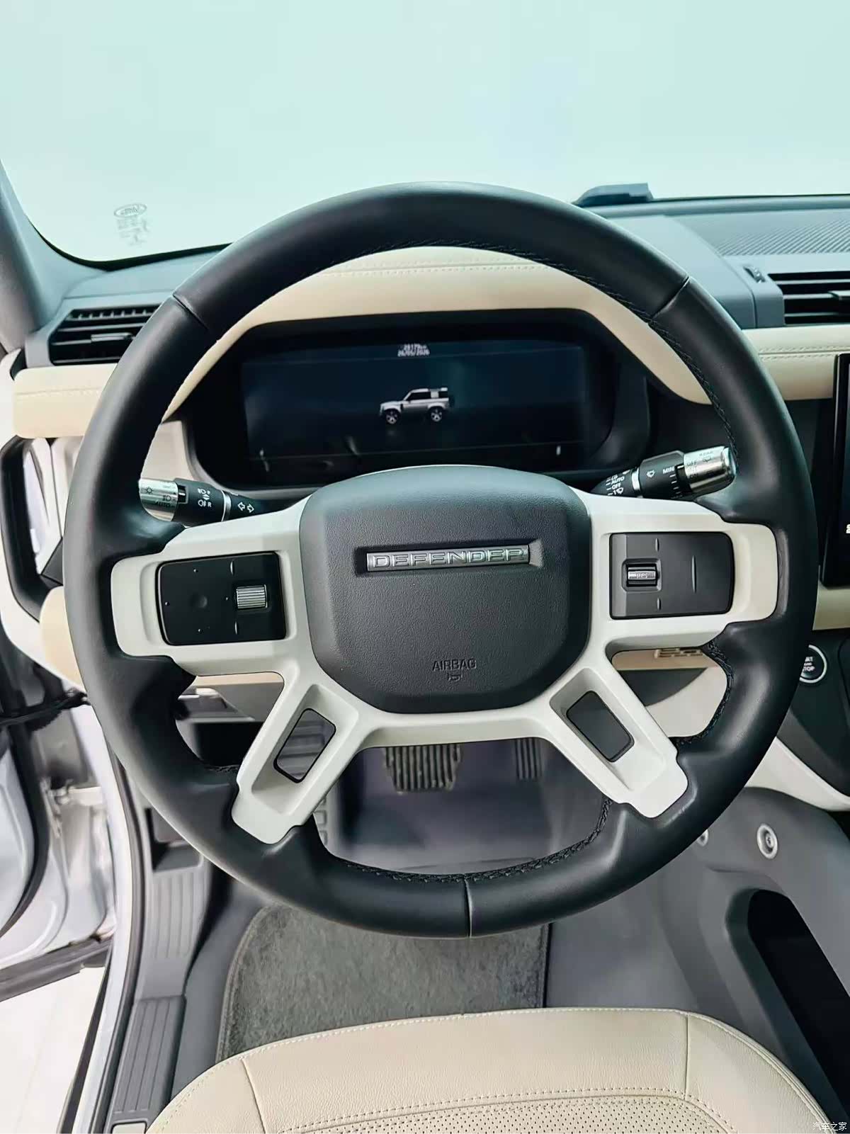 Land Rover Defender, 2021 13