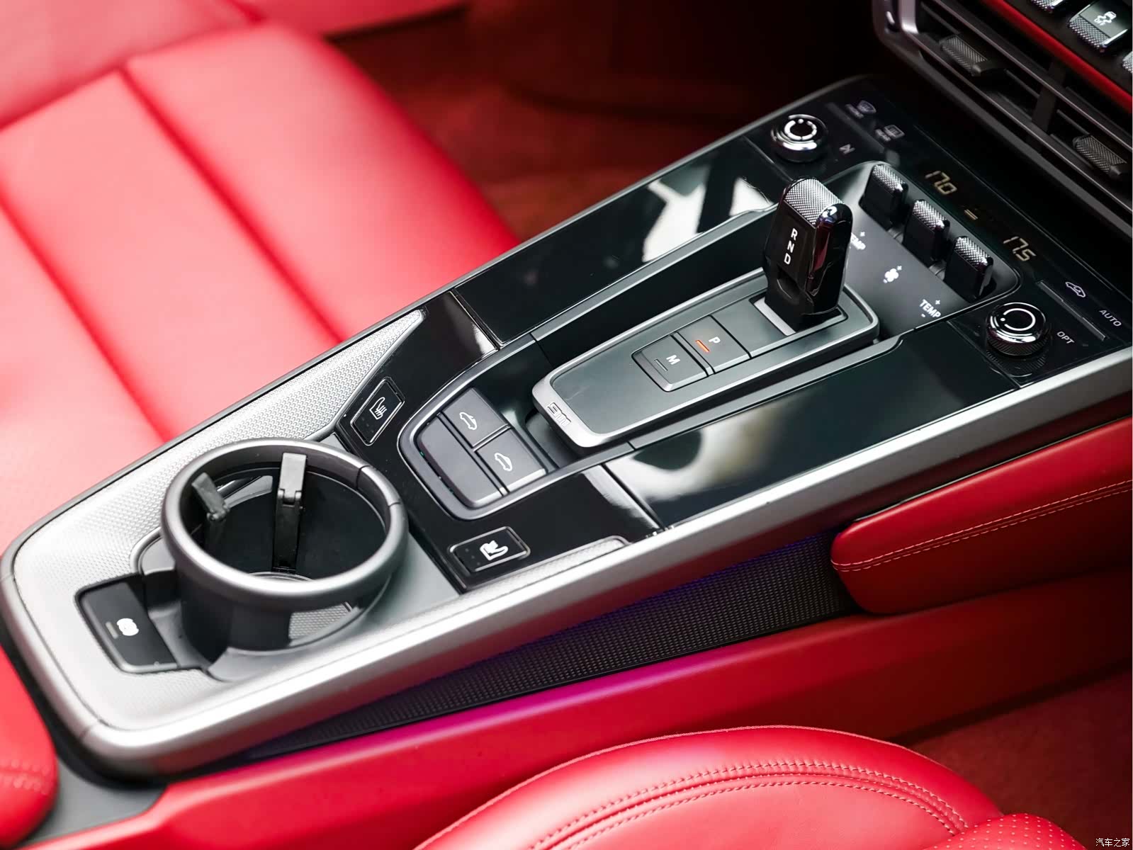 Porsche 911, 2022 16