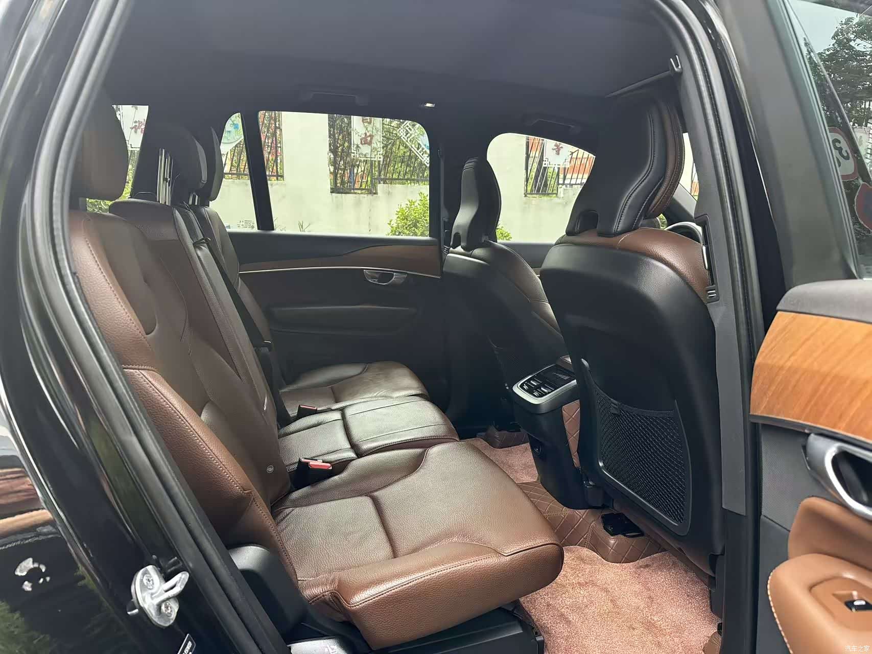 Volvo XC90, 2023 11