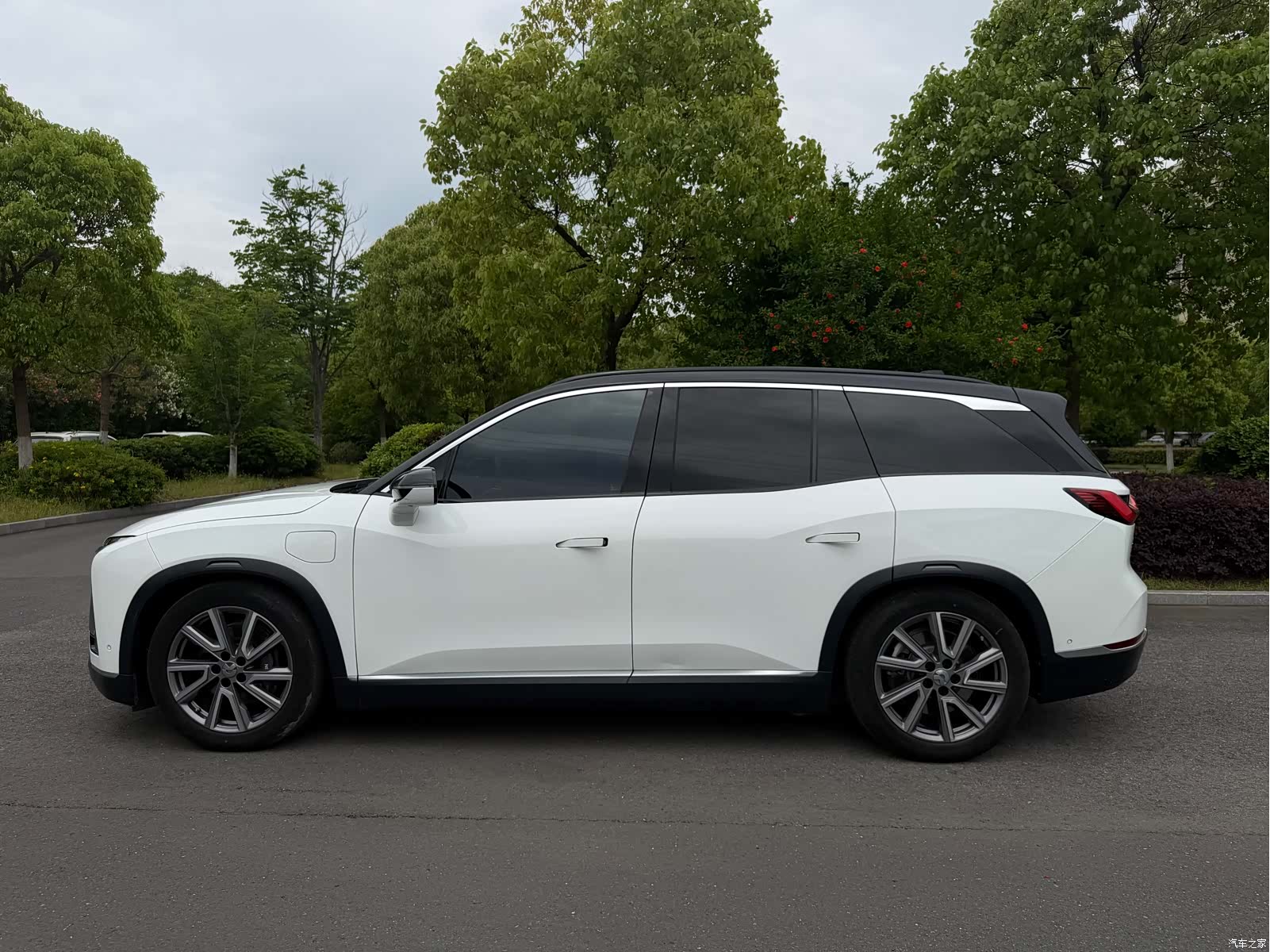 NIO ES8, 2020 14