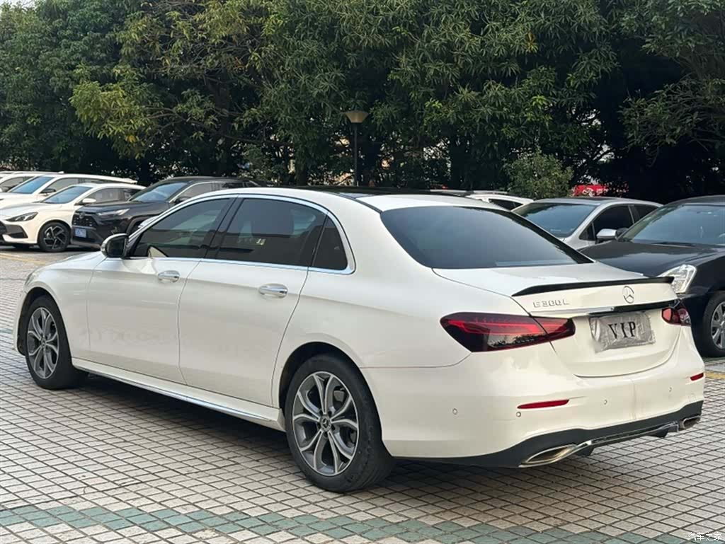 Mercedes-Benz E-Class, 2022 23