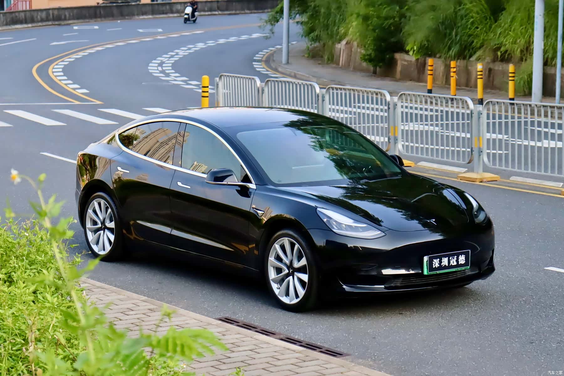 Tesla Model 3, 2020 3