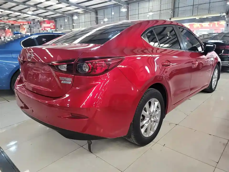 Mazda 3 Angkesaila