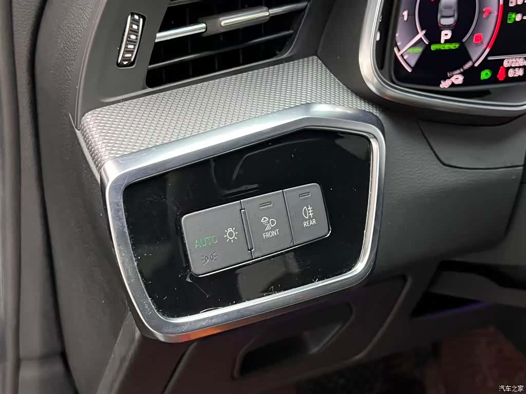 Audi A6L, 2020 6