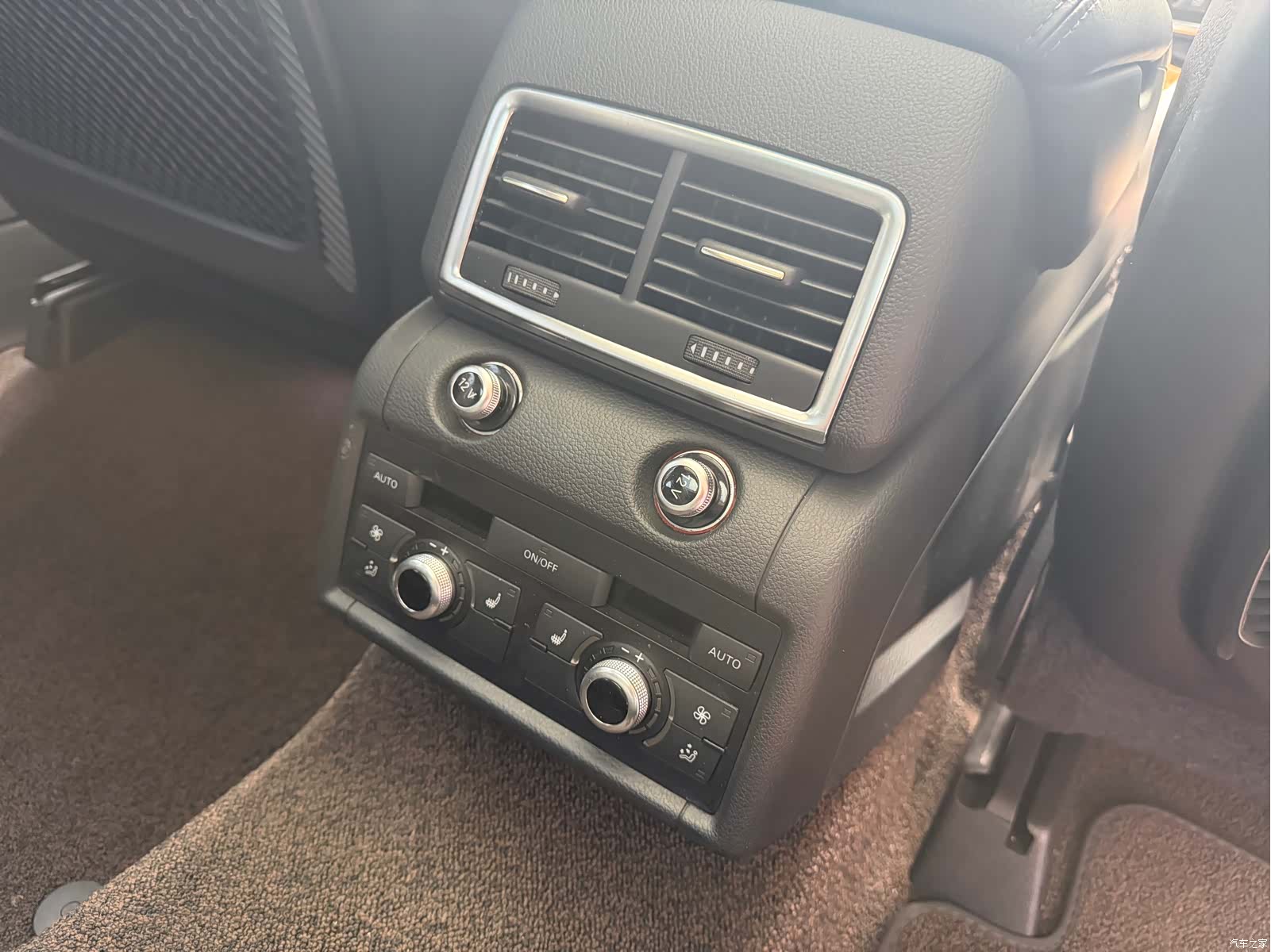 Audi Q7, 2012 27
