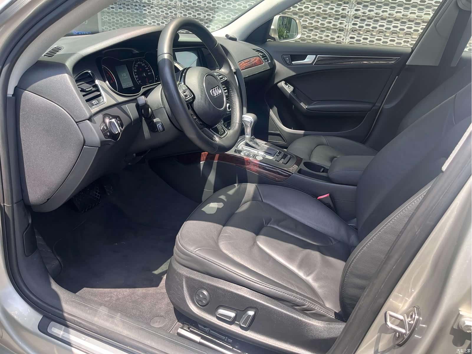 Audi A4L, 2016 7