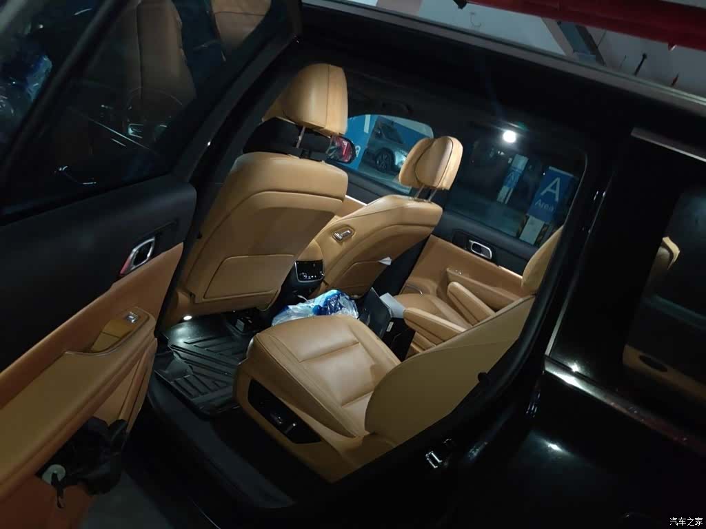 Li Auto ONE, 2022 15