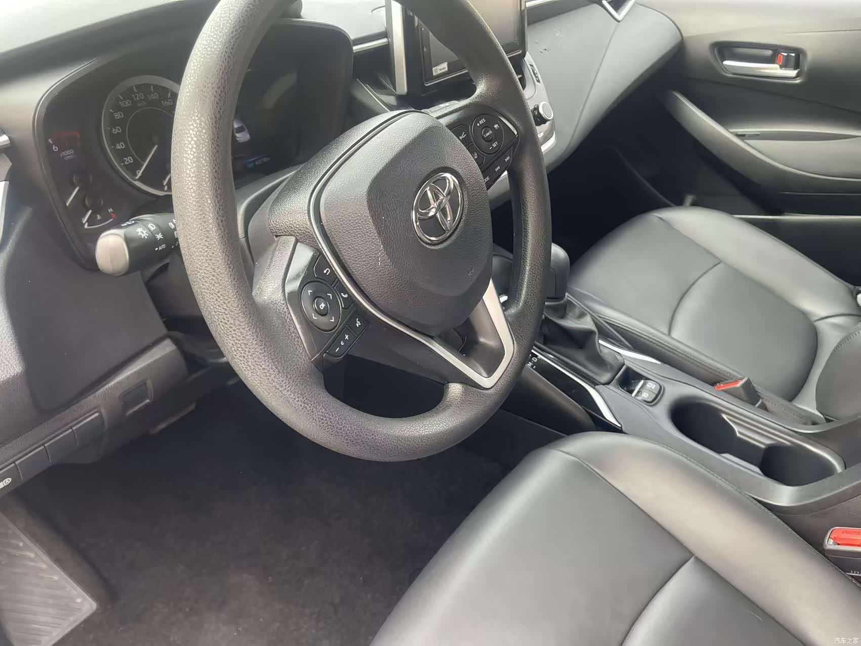 Toyota Corolla, 2020 все фото