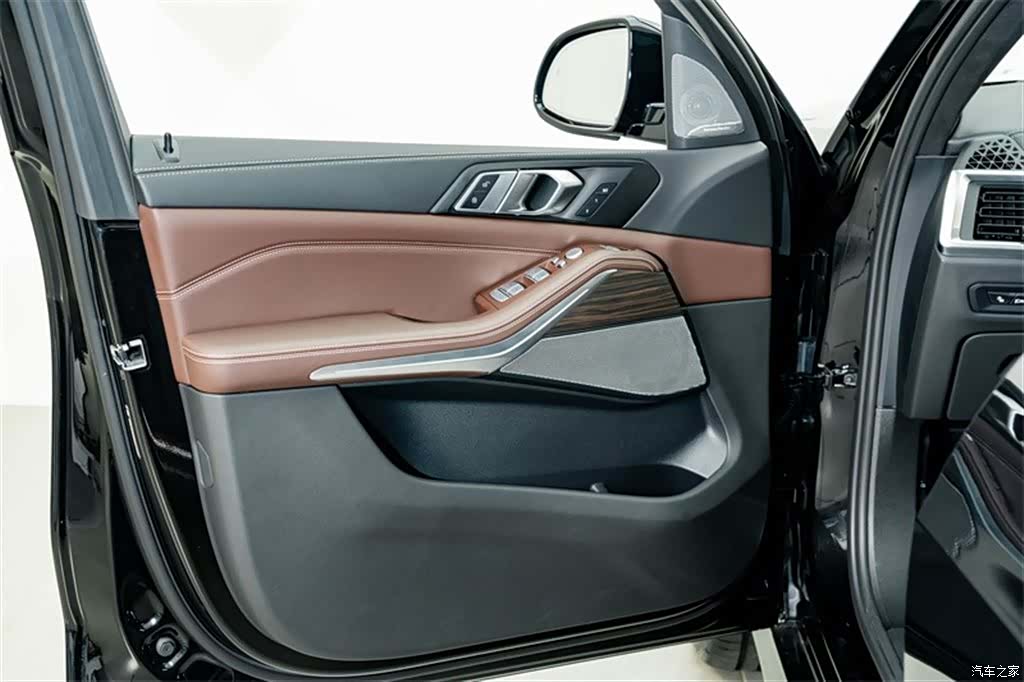 BMW X5, 2026 17