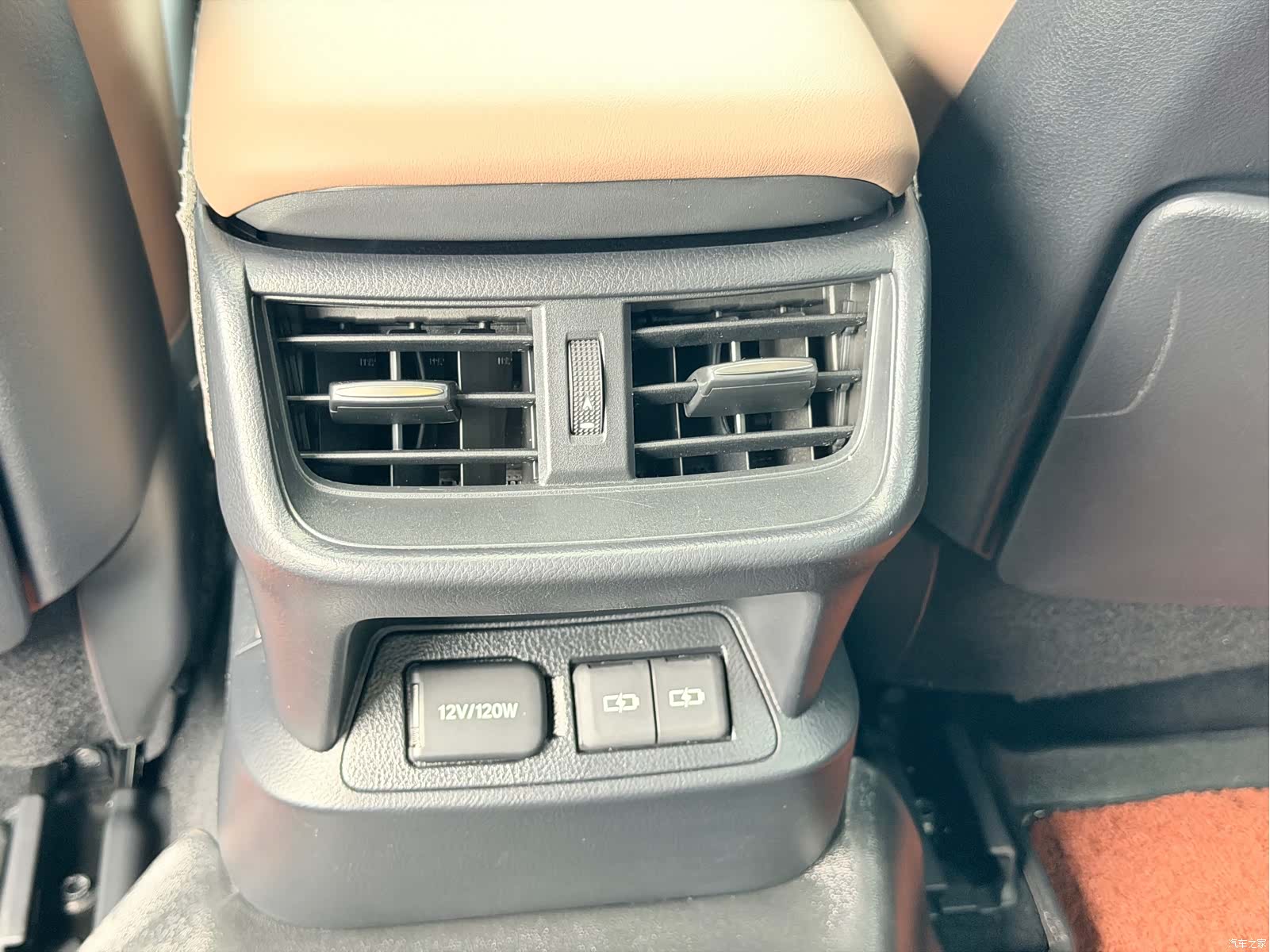 Lexus ES, 2025 19