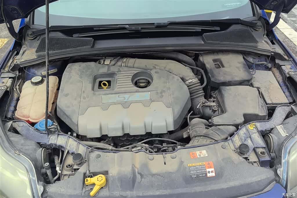 Ford Focus, 2014 10