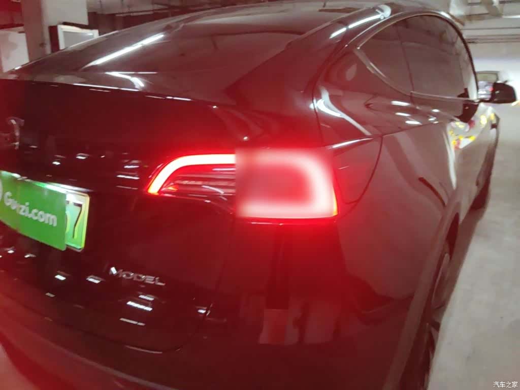 Tesla Model Y, 2023 8