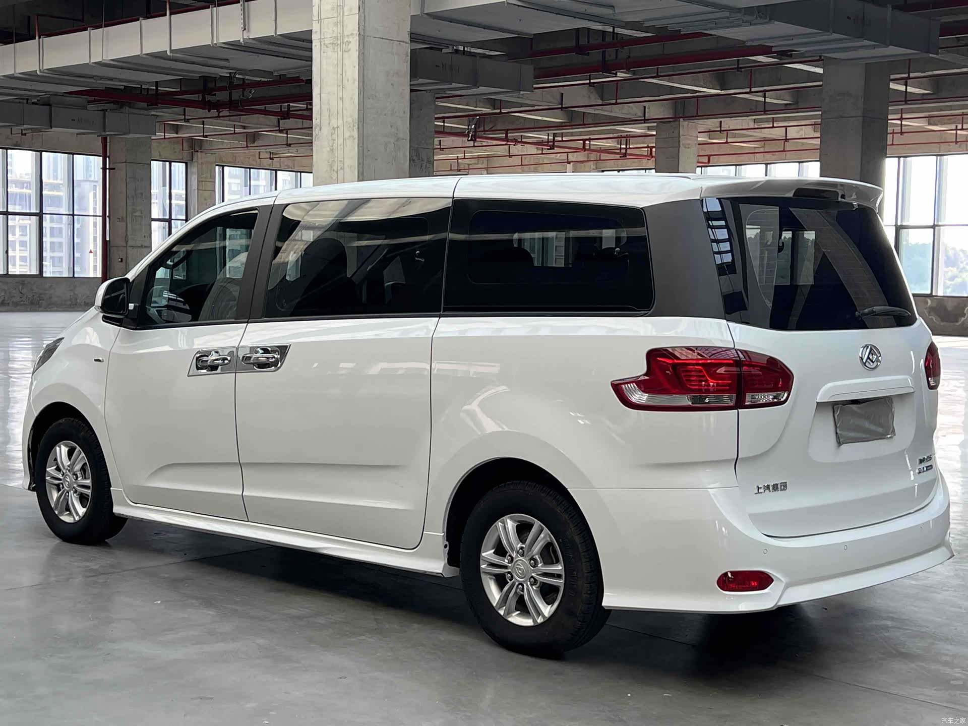Maxus G10, 2022 3
