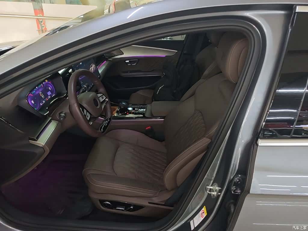 BYD Han, 2023 15