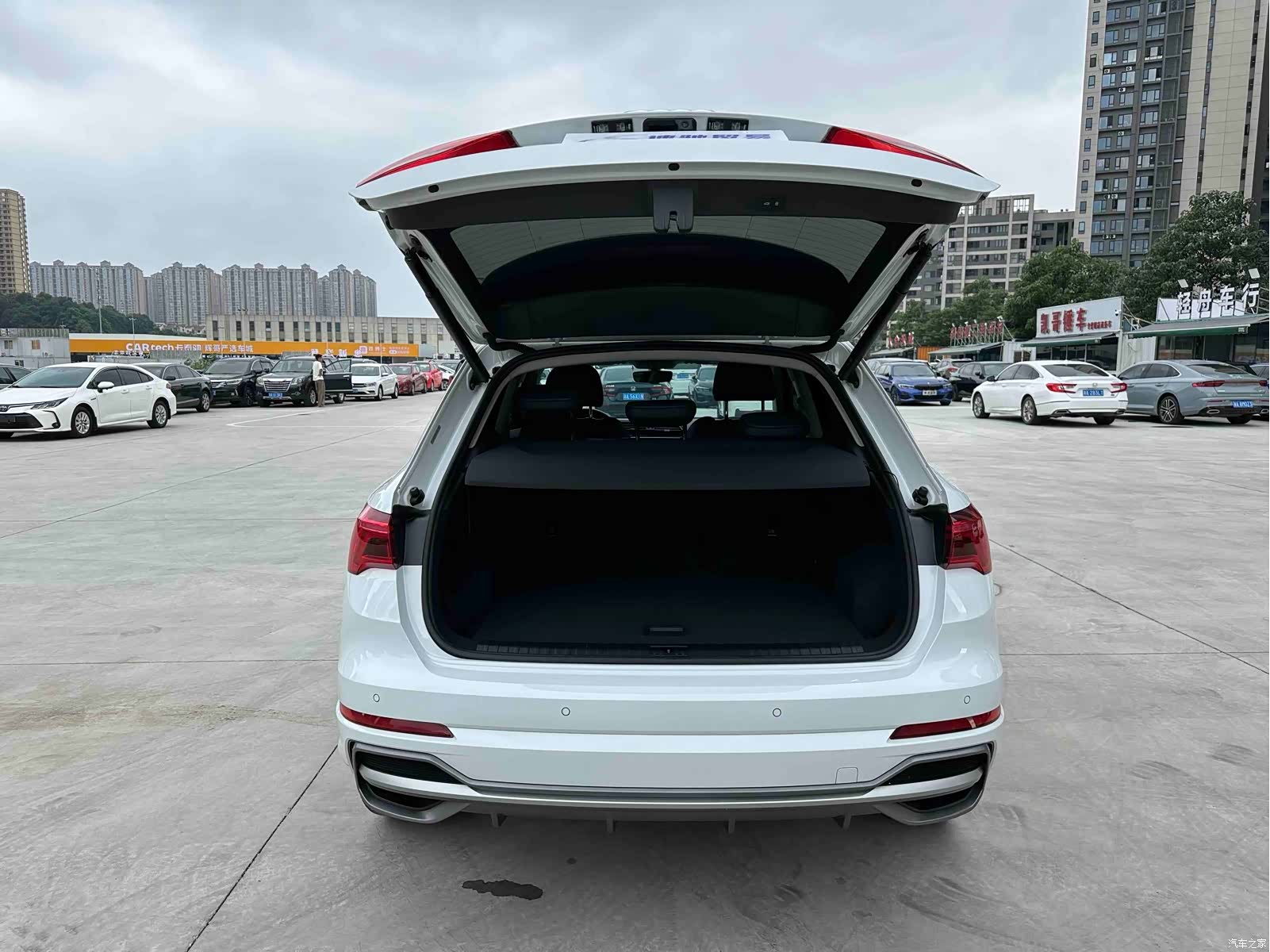Audi Q3, 2022 21