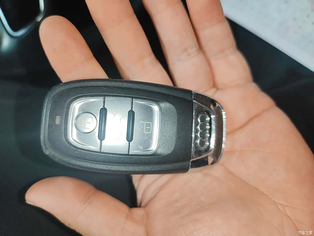 Audi A6L, 2018 9