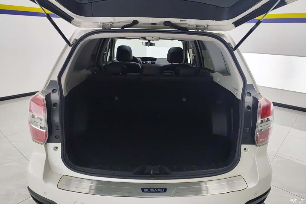 Subaru Forester, 2013 4