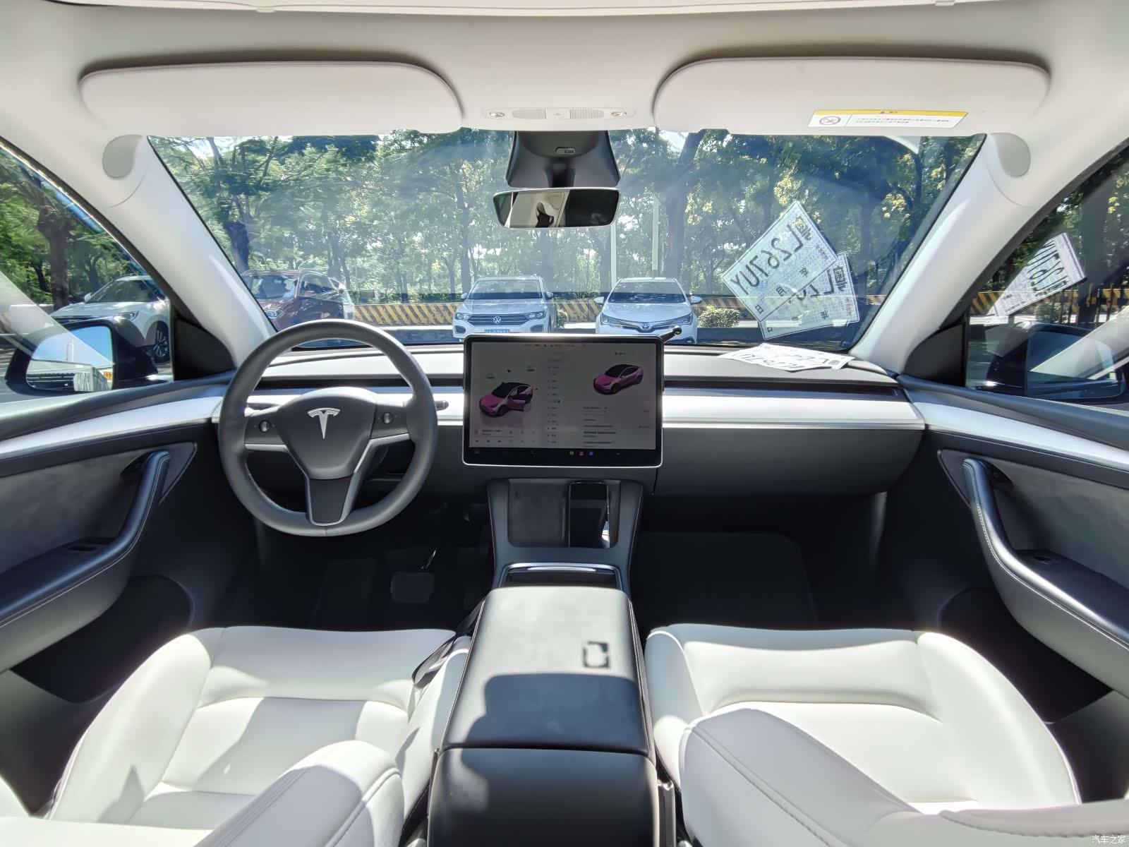Tesla Model Y, 2023 8