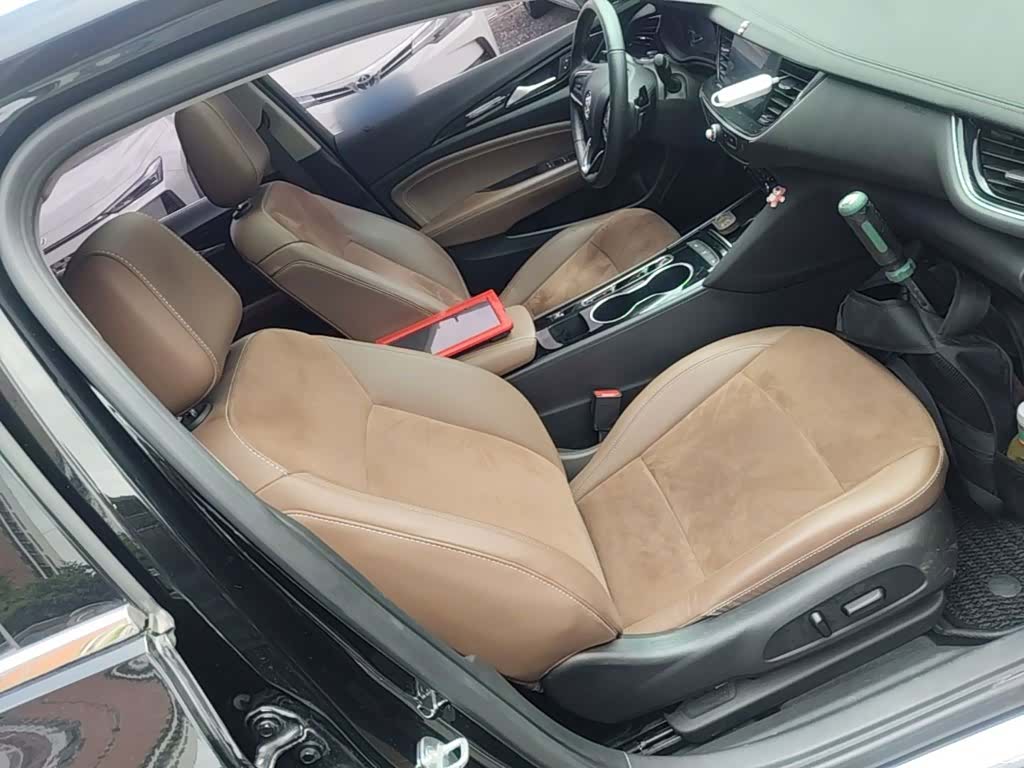Buick Regal, 2023 25