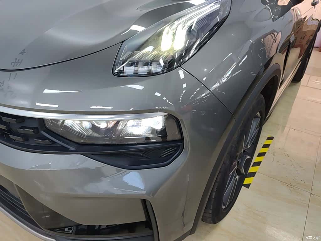 Lynk & Co 01, 2022 24