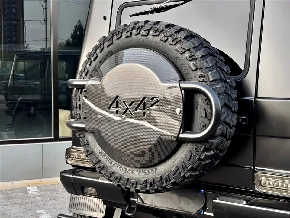 Mercedes-Benz G-class