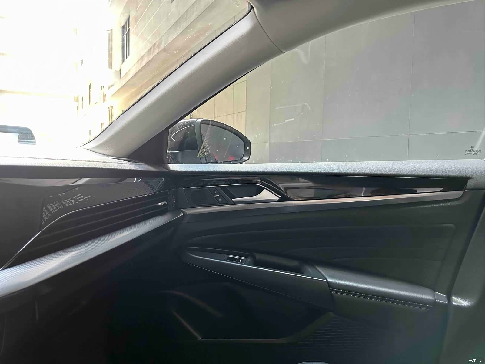 Volkswagen Passat, 2024 18